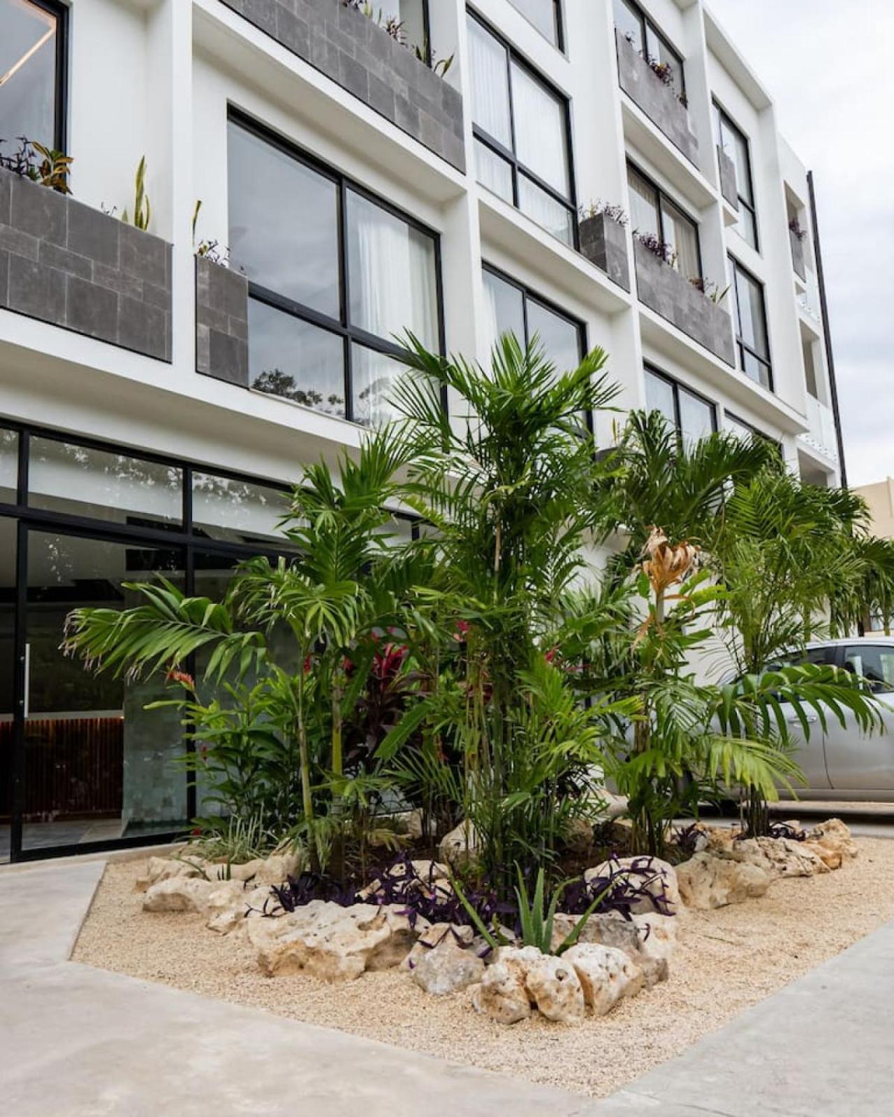 Bora By Elle Free Club Tulum