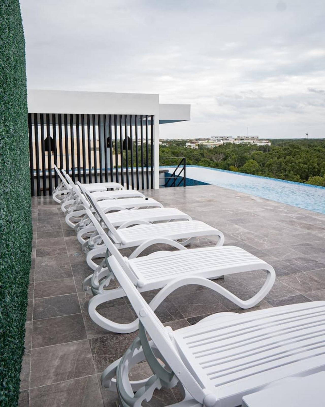 Bora By Elle Free Club Tulum
